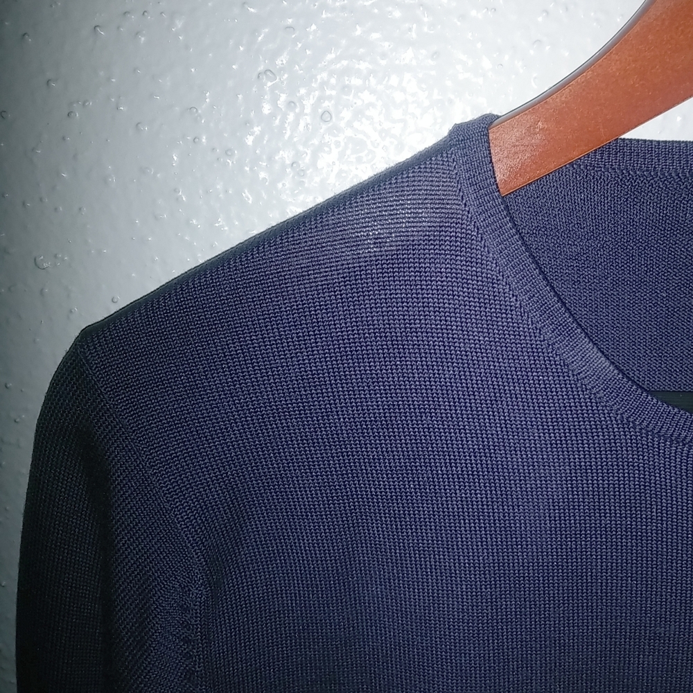 Harlan M Silk Knit Long Sleeved Crew Neck Pullover Top Eggplant - Picture 4 of 7